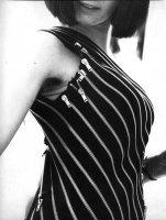 Das Reißverschlusskleid. Lehrmittel aus der Brock’schen Unterrichtspraxis, seit Anfang 1967 in Gebrauch; ausgeführt von Gesa IRWAHN.