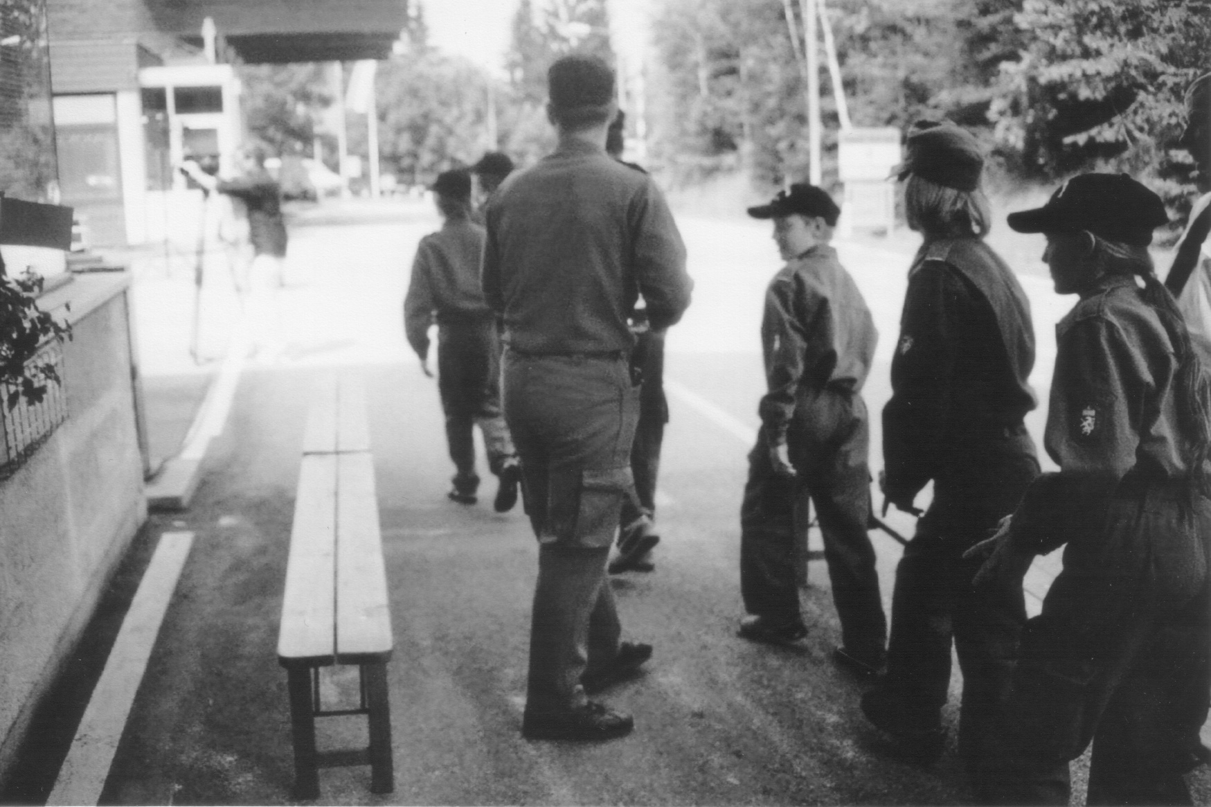 Lustmarsch durchs Theoriegelände 2006, Bild: ©Brigitte Tast.