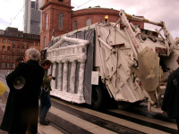 Prozession "Gott und Müll"