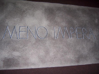 Stuhlgang ohne Risiko (Meno impera - "weniger herrschen")