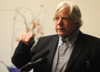 Begrüßung: Bazon Brock