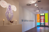 Ausstellungsansicht "Speculations about Atom and Eve"