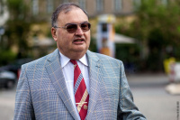 Uli Fluss: Stadtspaziergang durch die Dresdener Straße