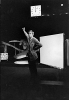 "Solange ich hier bin stirbt keiner", Theater der Position - eine dramatisierte Illustrierte