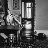 Bazon Brock als Hofrat von Stein