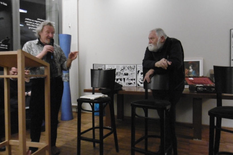 Das Lachen der Täter. Eine Befragung in ernsten Zeiten, Bild: Klaus Theweleit, Lenz Prütting. Denkerei Berlin, 19.11.2015.